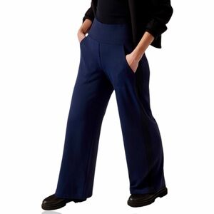 Athleta ‘Venice Colorblock Wide Leg Pant’ in “Navy/Black” Stripe Medium Petite